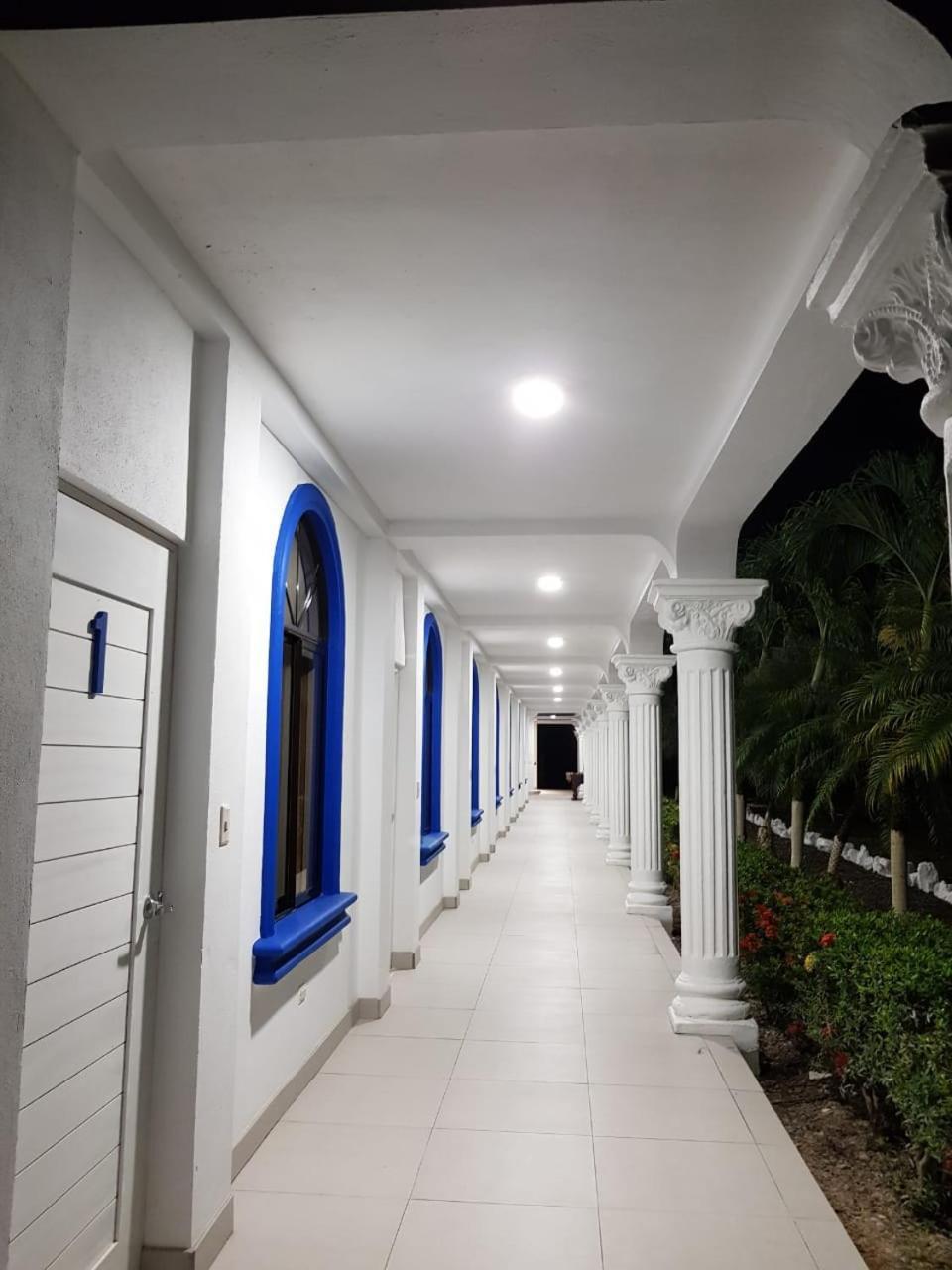 Hotel Las Palmas De Osa Ciudad Cortés Extérieur photo